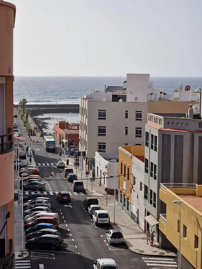 Beautiful Penthouse Apartment El Medano  Spain